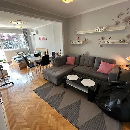 Twin By Ndk And Vitosha Boulevard With 2 Free Parking Spots
